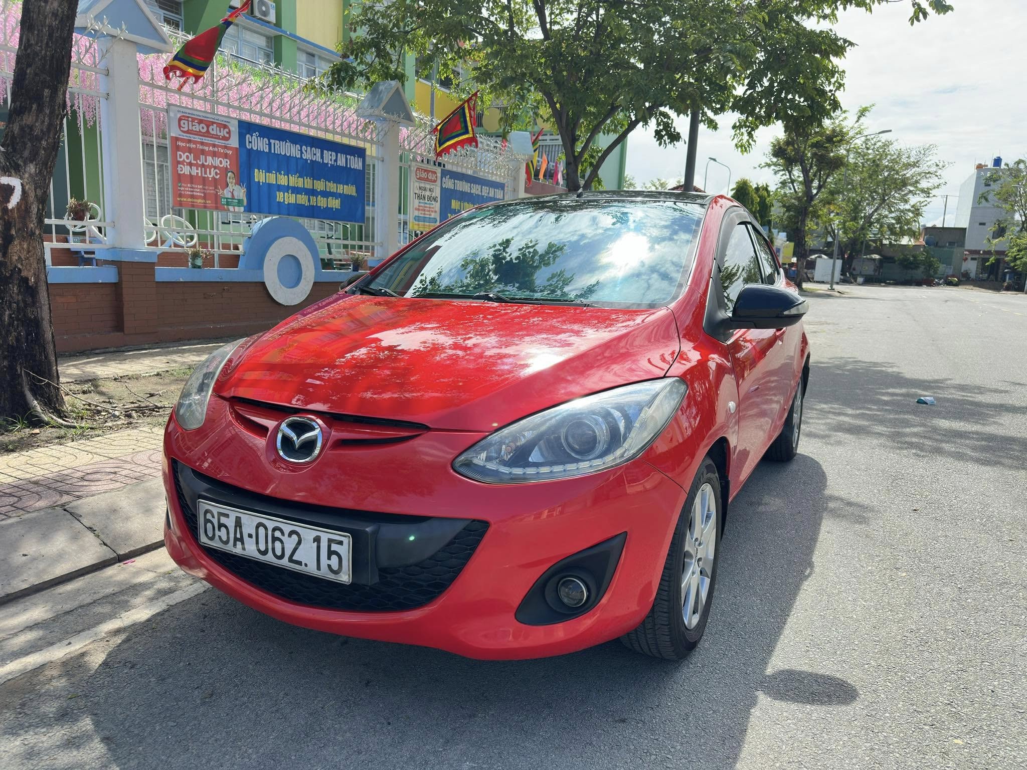 Madza 2S máy 1.5 số tự động