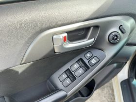 
									Kia Forte 2011 full								
