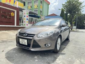 Ford Focus 2013 – Bản Titanium 2.0