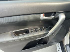 
									Kia Sorento full								