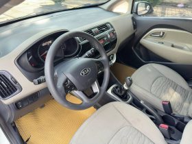 
									Kia Rio full								
