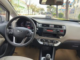
									Kia Rio full								