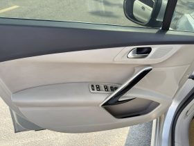 
									Peugeot full								