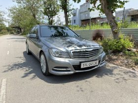 
									Mercedes Benz C250 full								