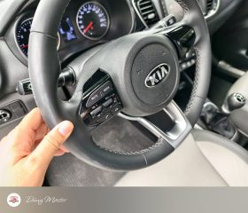 
									Kia Soluto full								