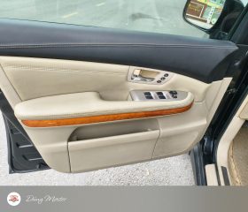 
									Lexus RX 330 full								