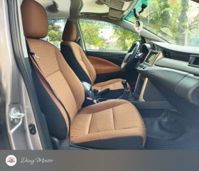 
									Toyota Innova full								