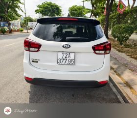 
									Kia Rondo full								