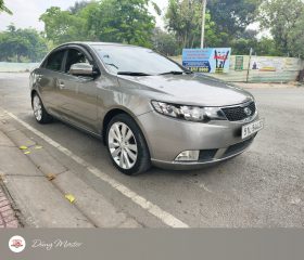 
									Kia Forte full								