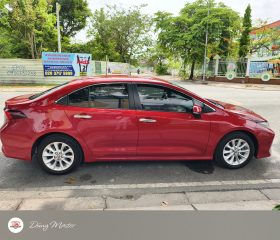 
									Toyota Corolla Altis full								