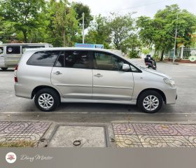 
									Toyota Innova full								
