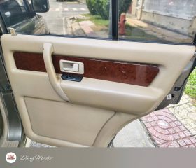 
									Isuzu Trooper full								