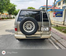 
									Isuzu Trooper full								