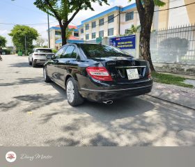 
									Mercedes-Benz C200 full								