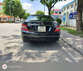 
									Mercedes-Benz C200 full								