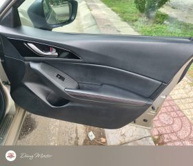 
									Mazda 3 full								