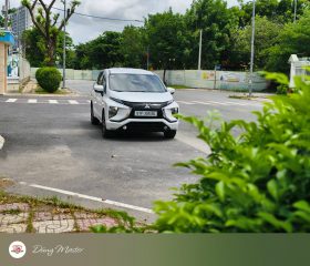 
									Mitsubishi Xpander full								