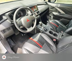 
									Mitsubishi Xpander full								